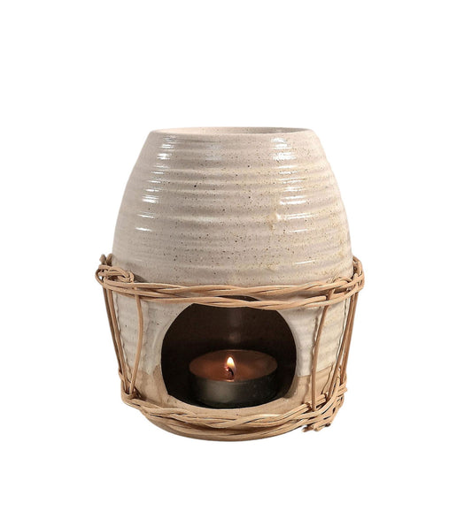 Ceramic Oil Burner With Rattan Design