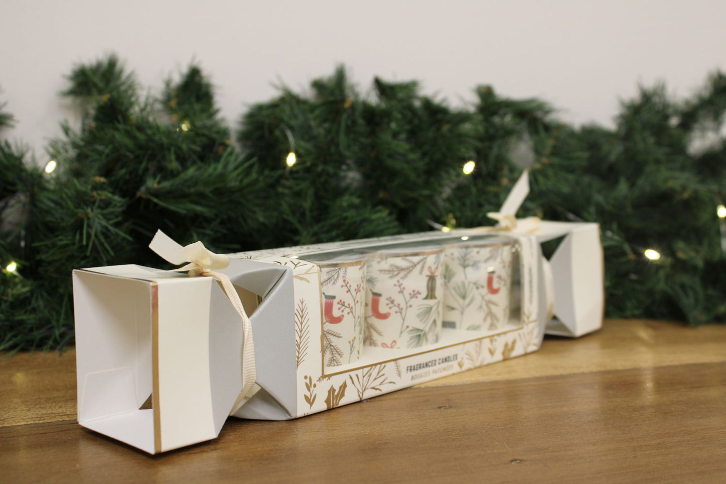 Cracker Gift-box with Vanilla Spice Candle-pots