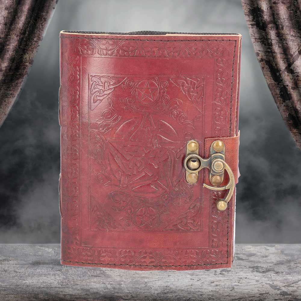 Pentagram Leather Journal w/lock 15 x 21cm