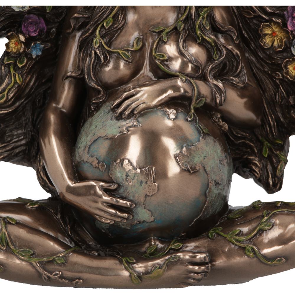 Gaea Mother of all Life 18cm